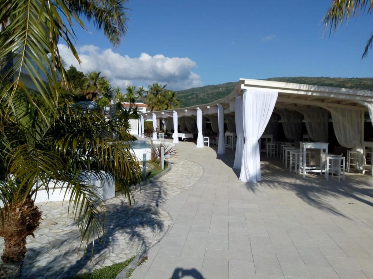Sunshine Club Hotel Centro Benessere Ricadi Ngoại thất bức ảnh